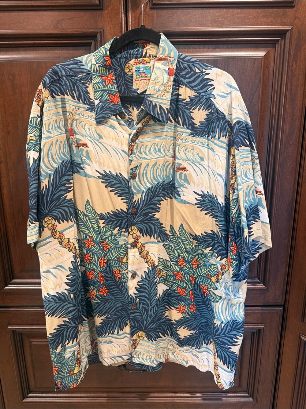 Vintage Kahala Men's Hawaiian Button Down Shirt